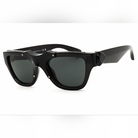 Burberry Accessories - NWT, New Burberry 0BE4445U, Unisex Sunglasses, Size53X20X145.
